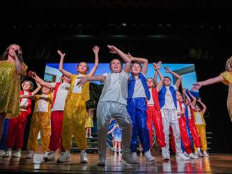 students performing for talent show